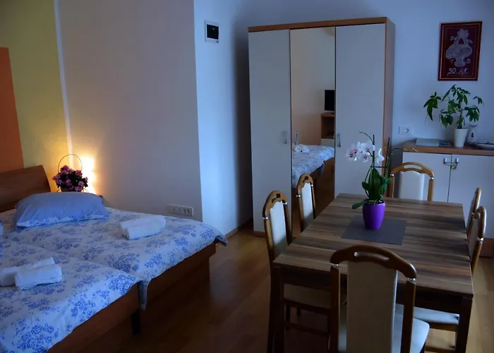 Gostisce Ti Sobe Mici Bed & Breakfast