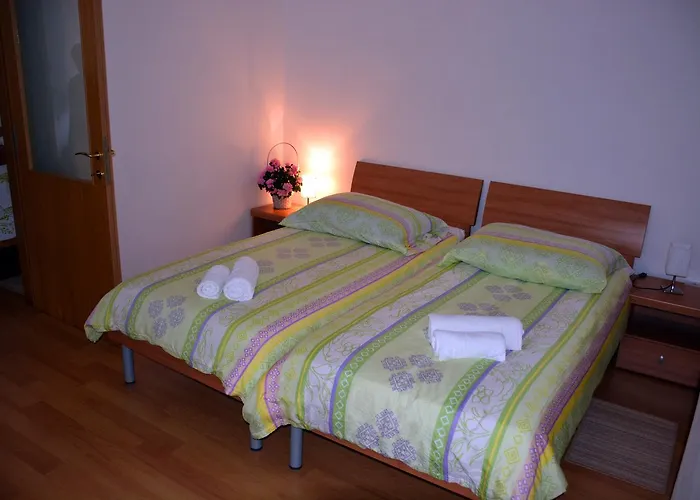 Gostisce Ti Sobe Mici Bed & Breakfast